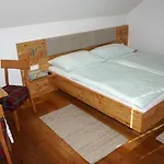 Penzion Gaestehaus Hubertus 3*