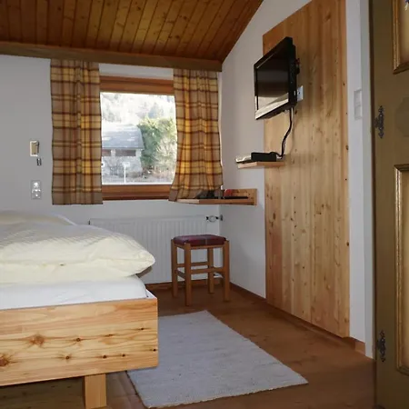 Gästehaus Hubertus 3*