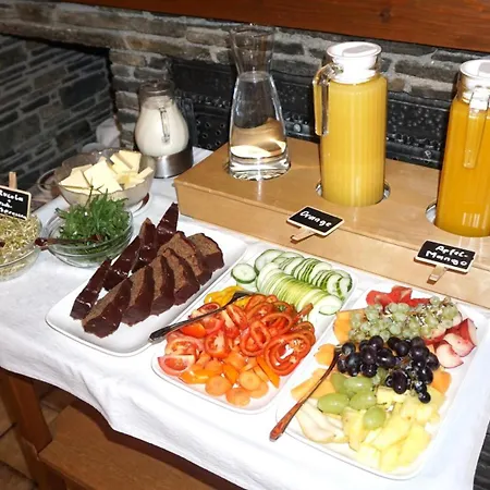 Gaestehaus Hubertus 3*